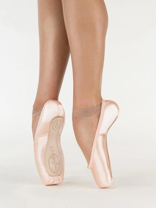 Suffolk Steller Pointe Shoe