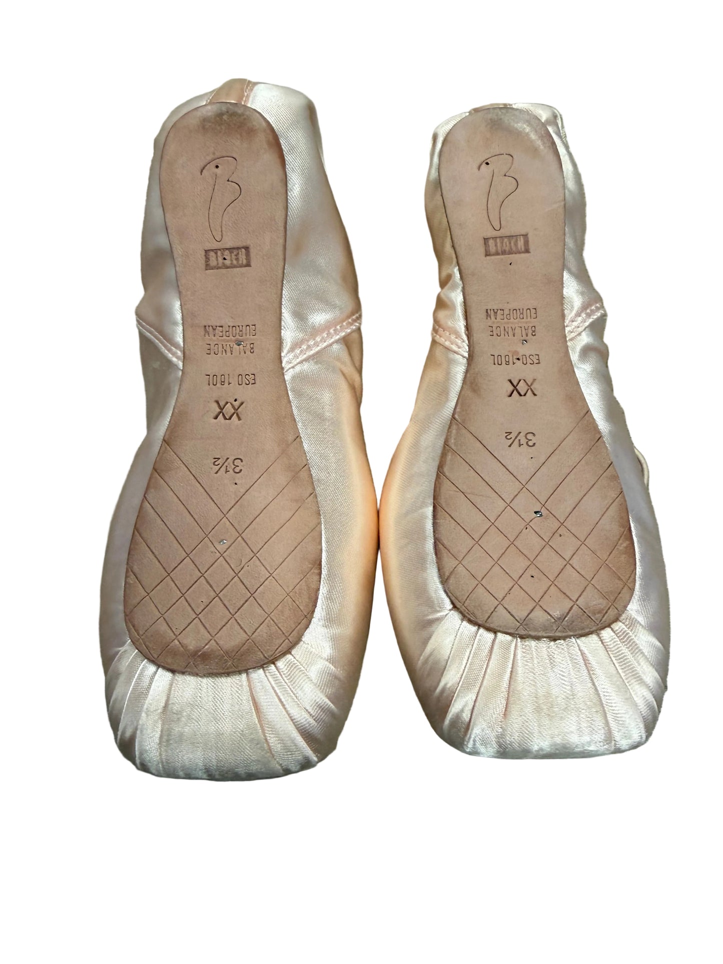 Bloch European Balance Pointe Shoe- Dirt on Platform 3.5 3X