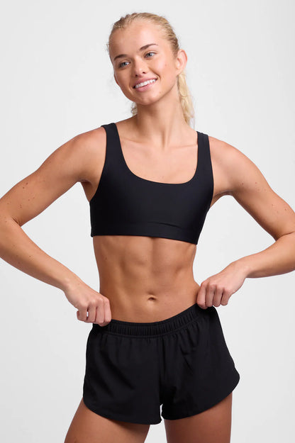 Jolyn Lizzie Short